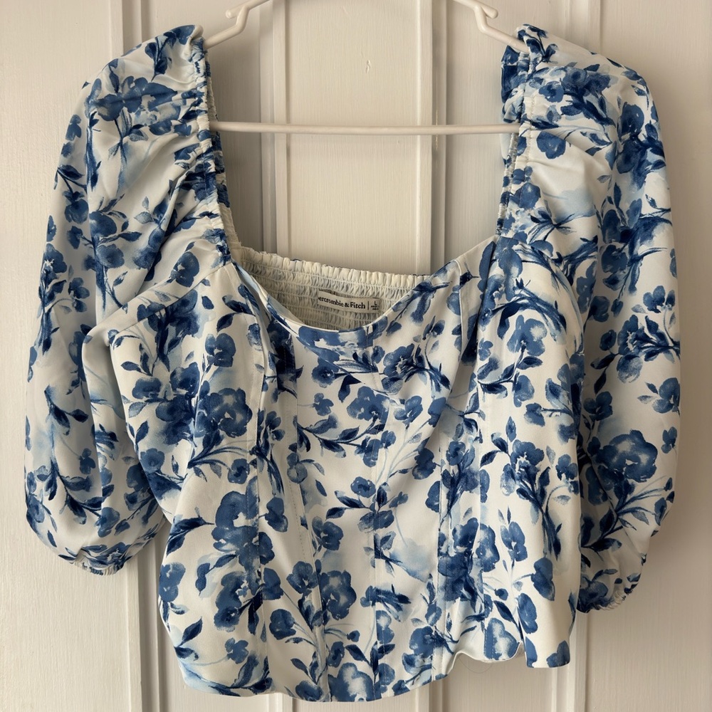 NWT Abercrombie & Fitch Floral Puff Sleeve Corset Top